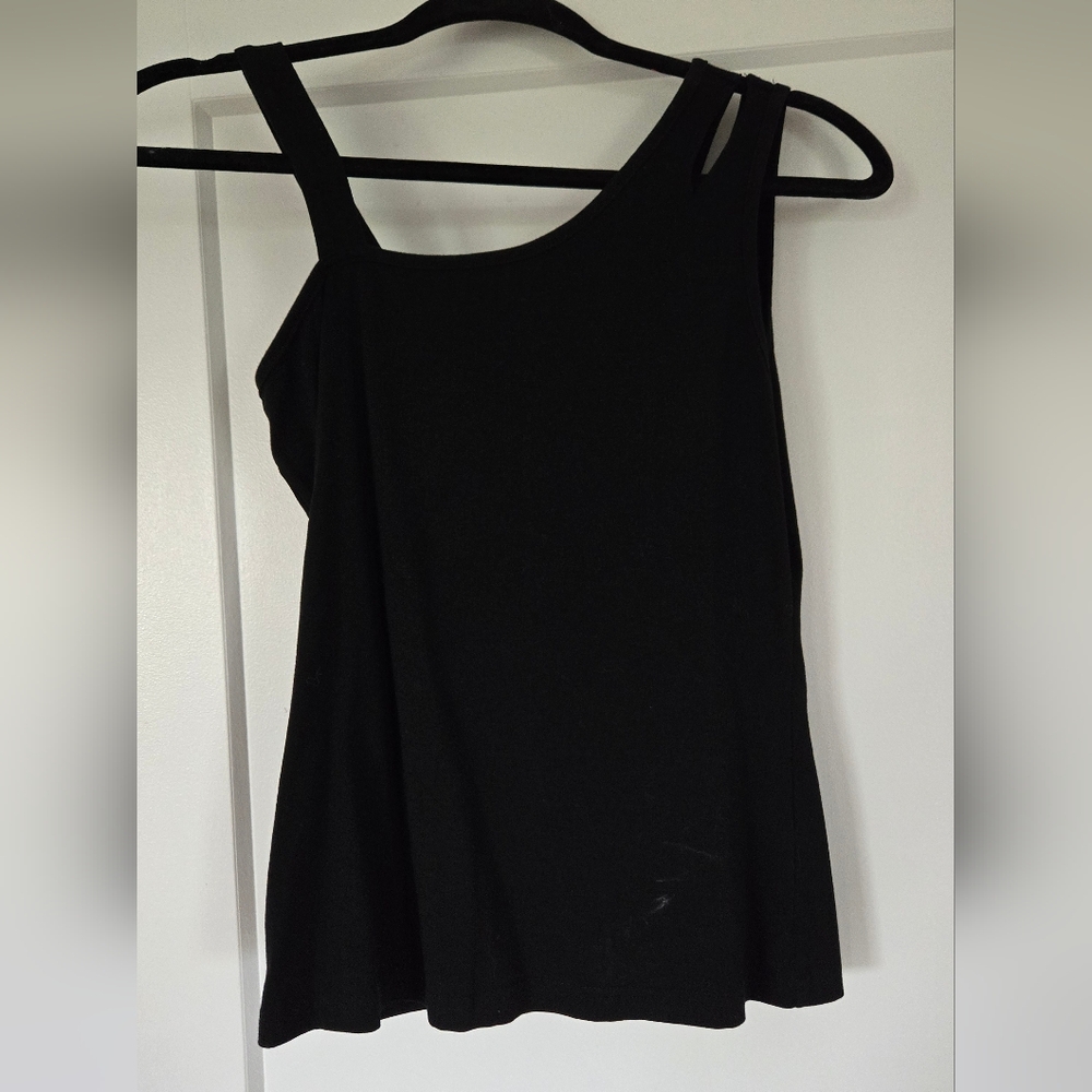 SHEIN Elegant Black Tank Top